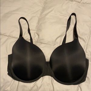 Victoria’s Secret perfect shape bra